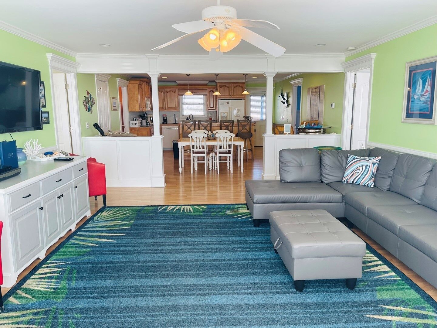 House, 4 Bedrooms | Living area | Flat-screen TV