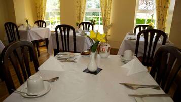 Free daily full breakfast