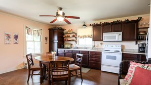 Cabin, 1 Queen Bed with Sofa bed (Hillside Cabin) | Private kitchen | Coffee/tea maker, full-size fridge, microwave, stovetop - Hillside Cabin (Fredericksburg)
