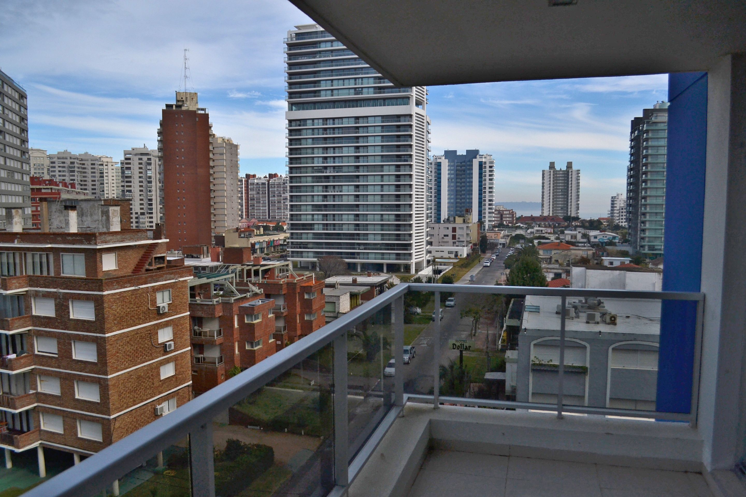 Arenas del Mar Apartments