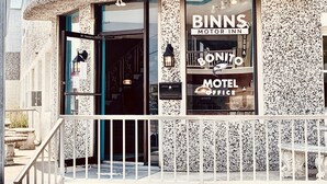 Property entrance - Bonito Motel (Wildwood)