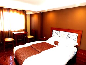 In-room safe, soundproofing, free WiFi