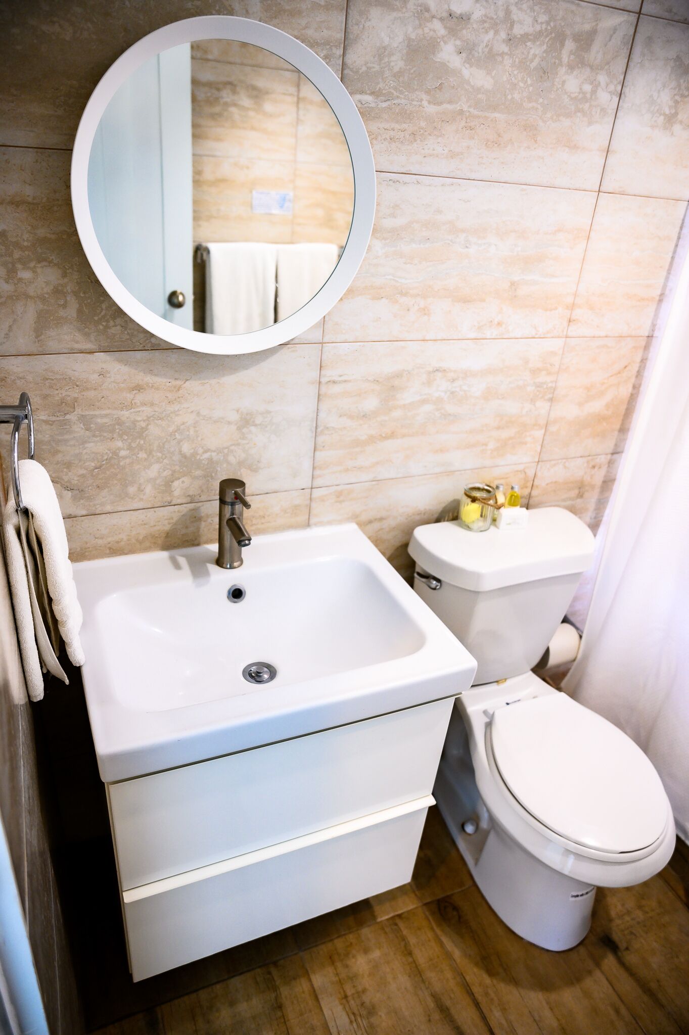 panoramic suite, 1 king bed, ocean view | bathroom | shower, towels, soap, shampoo