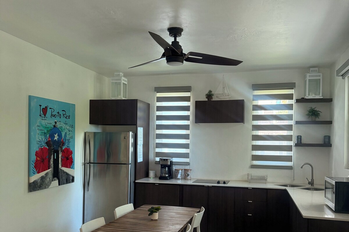 Cafetera/tetera, refrigerador