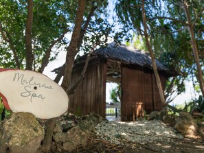 身體療程、身體磨砂、修手甲/腳甲