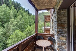 Porch - Apartamentos y Bungalows Xixerella Park (La Massana)