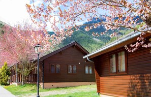 Exterior detail - Apartamentos y Bungalows Xixerella Park (La Massana)