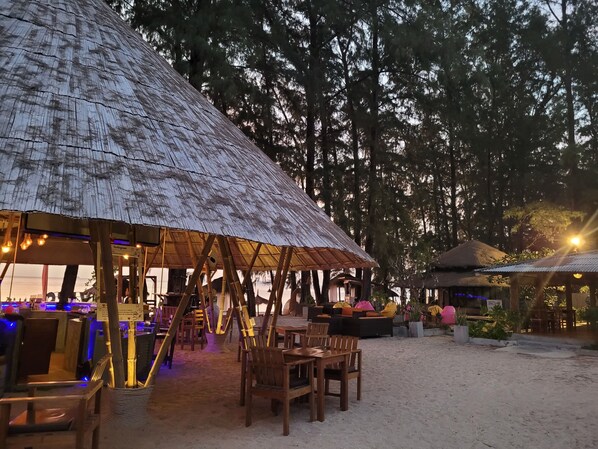 Beach bar