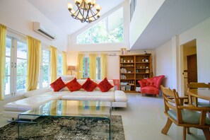 Flat-screen TV - Villa Nutt (Klaeng)
