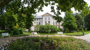 Villa Herbst Apartment Happy Hours (address: ul. Tadeusza Kosciuszki 29/13) | Vista frontal de la propiedad