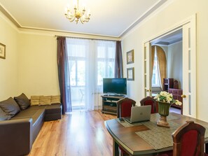 Park Apartment (Parkowy) Happy Hours (address: Parkowa 12/1) | View from room