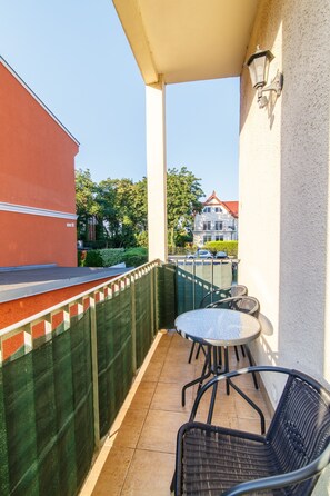 Beach Apartment (Plażowy) Happy Hours (address: ul. Parkowa 41/8) | Balcony