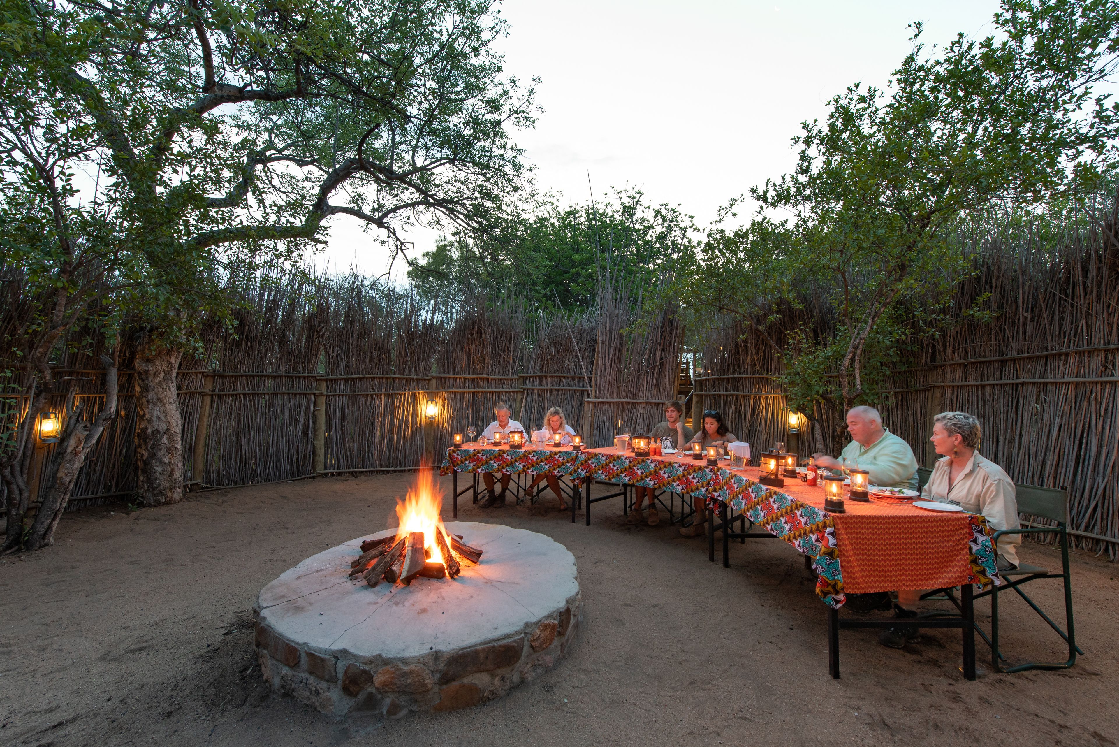 Breakfast, lunch and dinner served