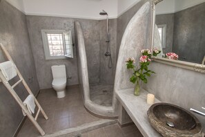 Villa, Sea View | Bathroom | Shower, free toiletries, hair dryer, slippers