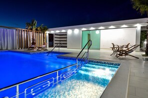 Outdoor pool - Boutique Apartments Ad Astra (Bibinje)