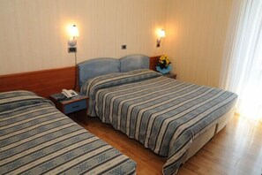 Down duvets, desk, soundproofing, cots/infant beds