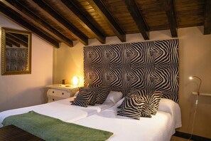 Dobbelt- eller tomannsrom – superior | Blendingsgardiner og wi-fi (inkludert)