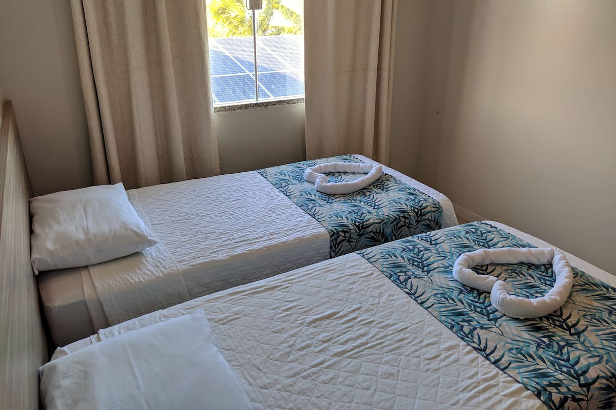 Apart Daire, 2 Yatak Odası, Deniz Manzaralı | Odada kasa, güneşlik/perde, ütü/ütü masası, ücretsiz kablosuz İnternet