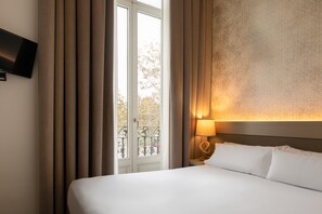 Family Room - Duquesa Suites Landmark Hotel by Duquessa Hotel Collection (Barcelona)