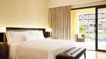 Pillowtop beds, minibar, in-room safe, desk