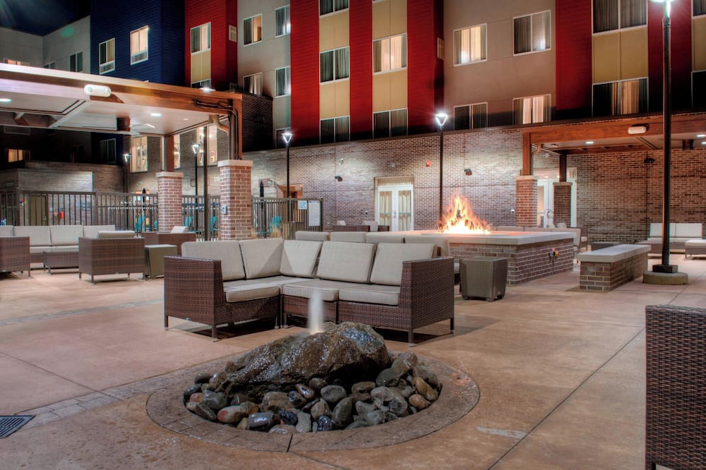 Residence Inn by Marriott Charlotte Airport