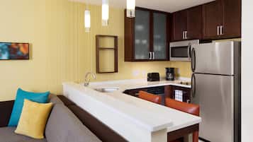 Fridge, microwave, coffee/tea maker