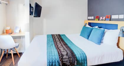Peckham Room Hotel by Belvilla