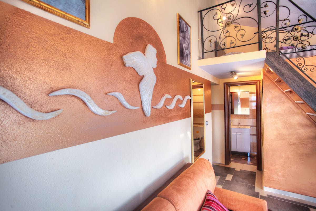 Luxe appartement, 2 slaapkamers | 1 slaapkamer, een bureau, geluiddichte muren, gratis wifi