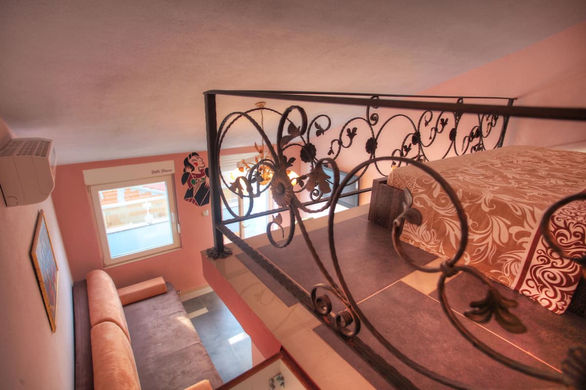 Maisonnette | 1 slaapkamer, een bureau, geluiddichte muren, gratis wifi