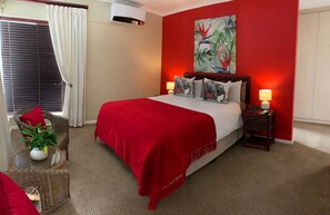 Deluxe Room (Elephant Room) | View from room - Atlantic Breeze (Cape Town)