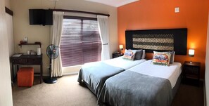 Standard Room (Hippo Room) | 1 bedroom, in-room safe, desk, free WiFi - Atlantic Breeze (Cape Town)
