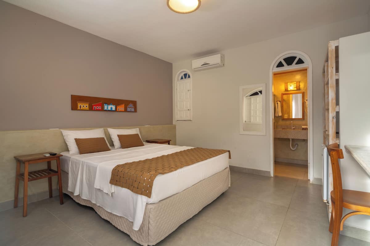 Phòng Superior | Nệm có lớp đệm bông, minibar, bàn ủi/dụng cụ ủi quần áo, bộ trải giường