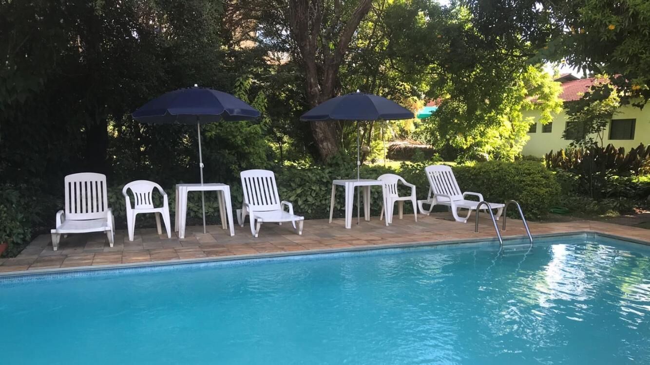 outdoor pool, pool loungers