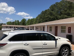 Lobby - Budget Inn (Jasper)