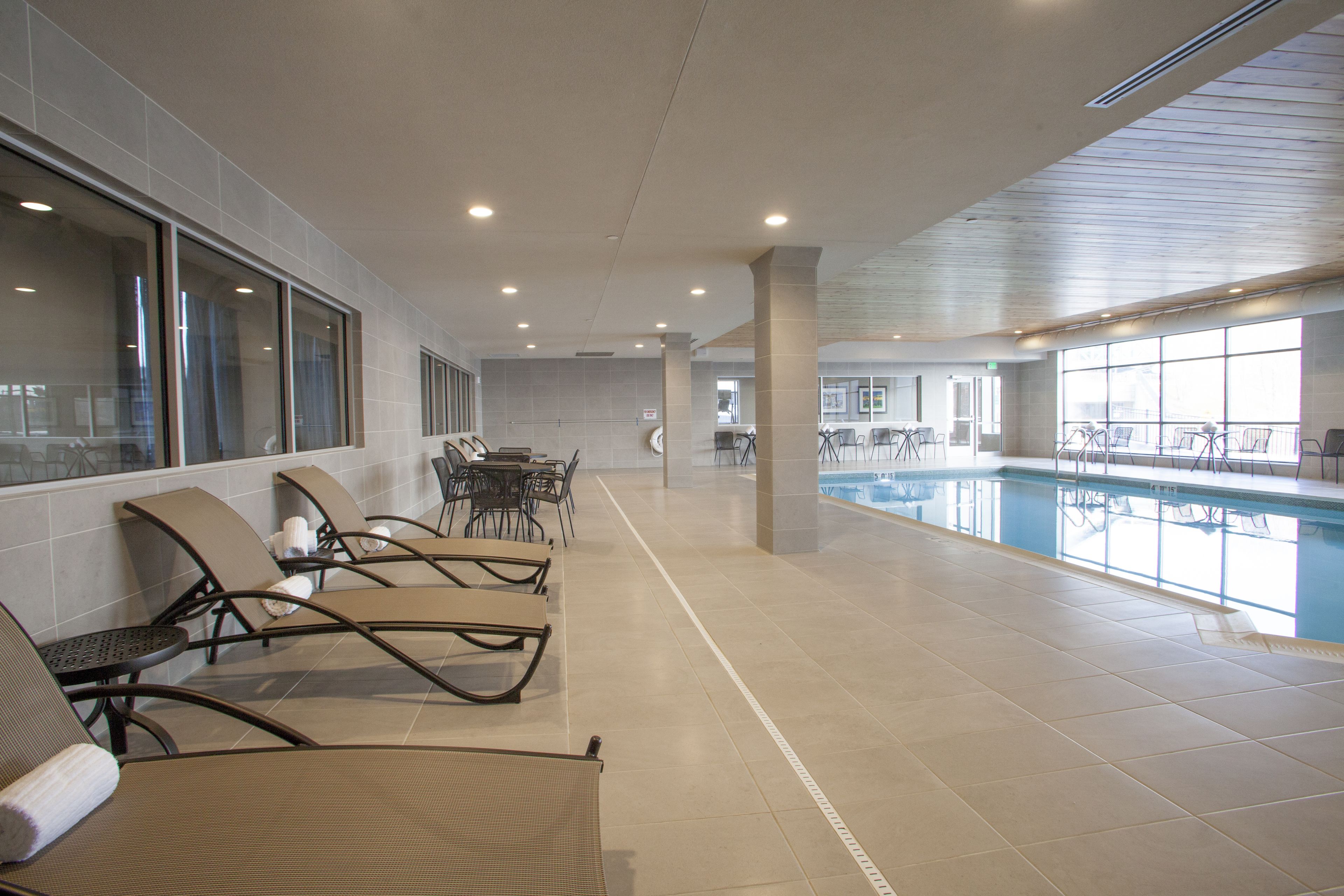 indoor pool, pool loungers