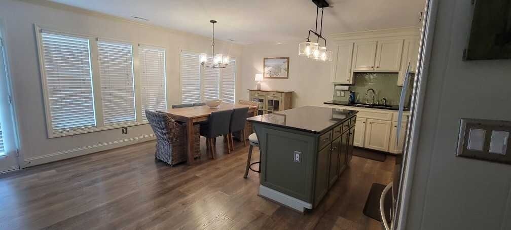 Maison, 3 chambres | Cuisine privée | Cafetière-théière, réfrigérateur grande capacité avec congélateur