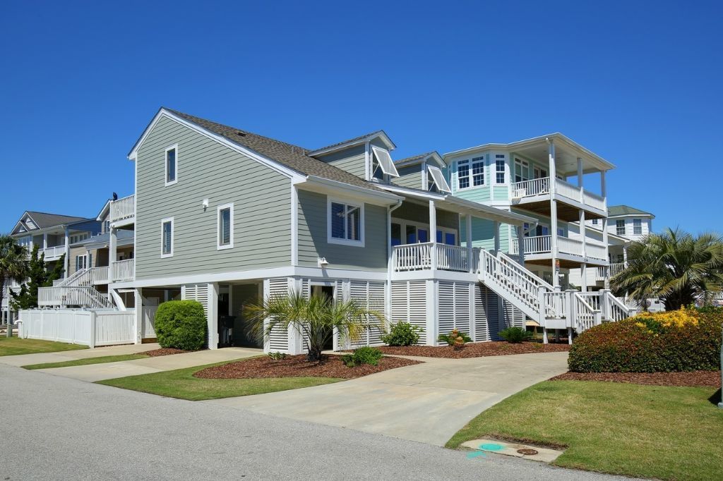 House, 4 Bedrooms | Front of property