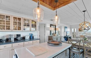 House, 3 Bedrooms | Dining