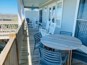 House, 4 Bedrooms | Outdoor dining - King Of The Sea 4 Bedroom Home by RedAwning (Supply)