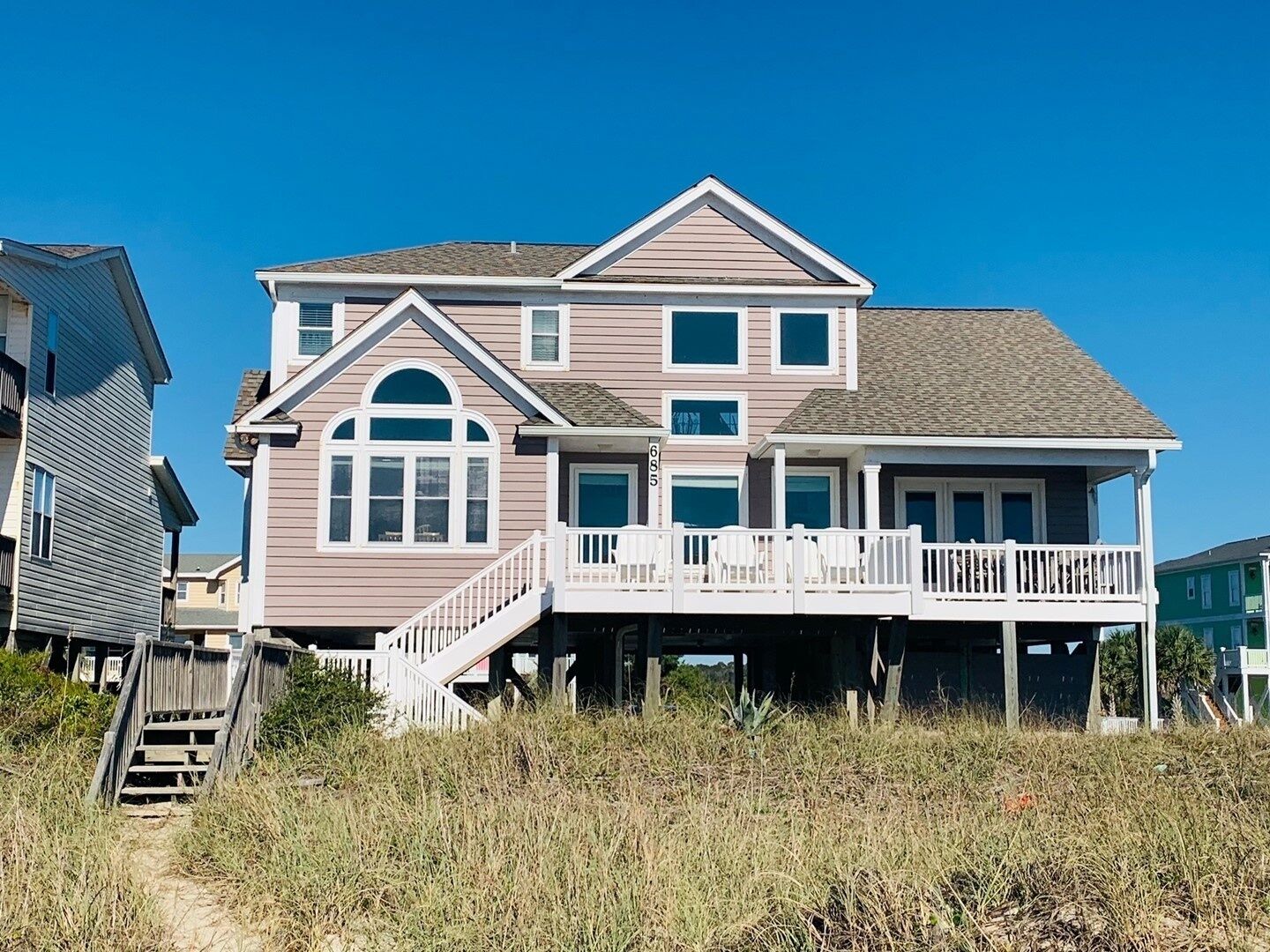 House, 4 Bedrooms | Exterior