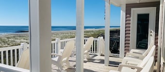 License To Chill 4 Bedroom Home by RedAwning