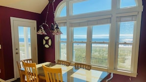 House, 4 Bedrooms | Dining - License To Chill 4 Bedroom Home by RedAwning (Supply)