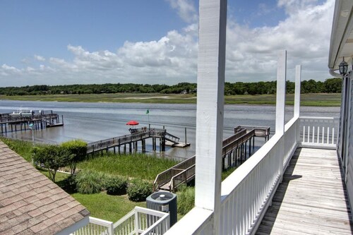 Mclaurin Manna At Holden Beach 4 Bedroom Home by RedAwning