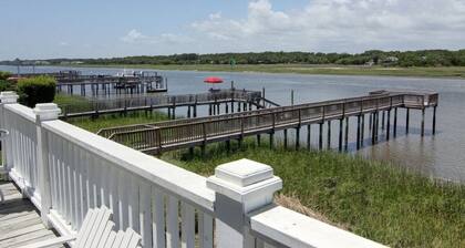 Mclaurin Manna At Holden Beach 4 Bedroom Home by RedAwning