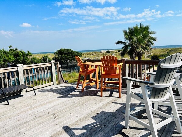 House, 5 Bedrooms | Outdoor dining