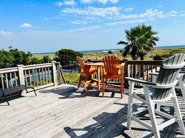 House, 5 Bedrooms | Outdoor dining