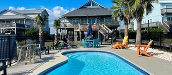 Raising The Bar 5 Bedroom Home by RedAwning