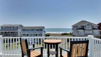 House, 4 Bedrooms | Property grounds