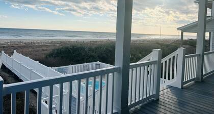 Sunny Times 4 Bedroom Home by RedAwning