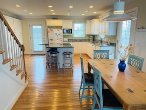 House, 4 Bedrooms | Private kitchen | Full-sized fridge, microwave, oven, stovetop - Sweet Dreams Private  4 Bedroom Home by RedAwning (Supply)